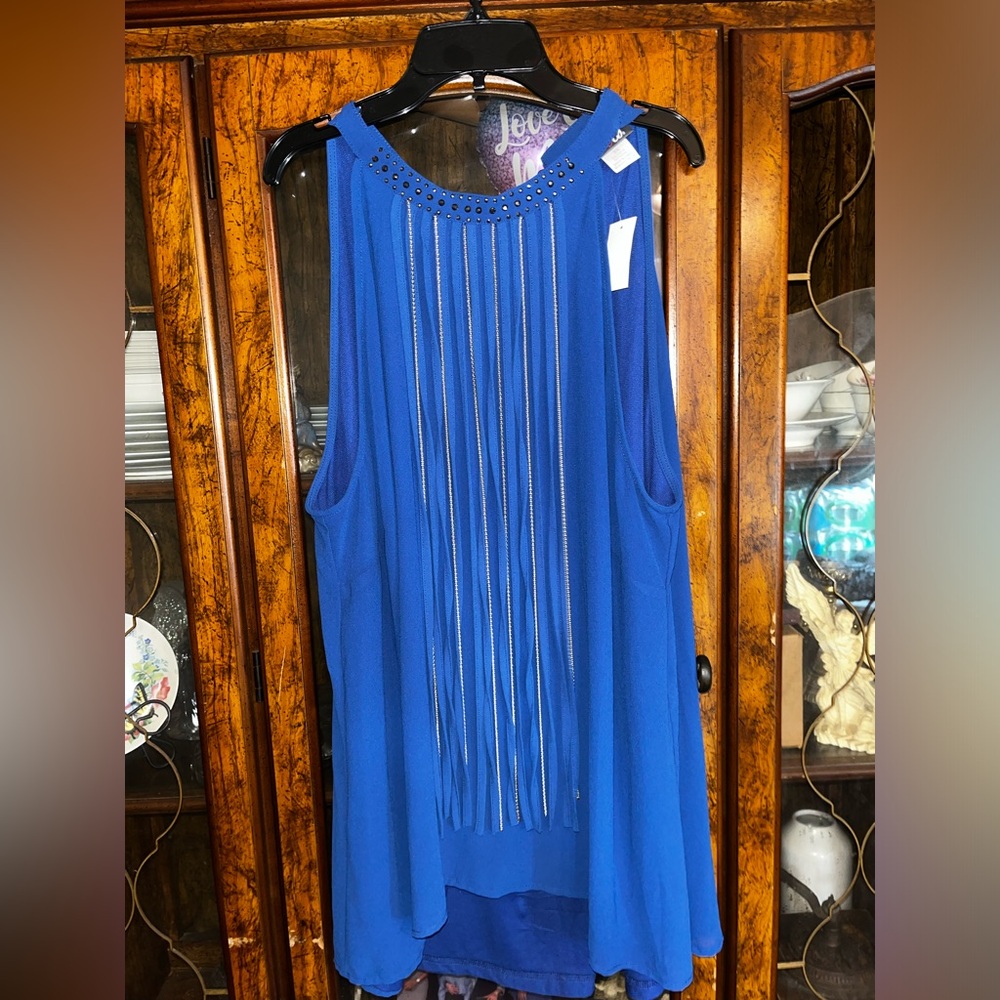 3X blue blouse w/ rhinestones going across, and little gems going down